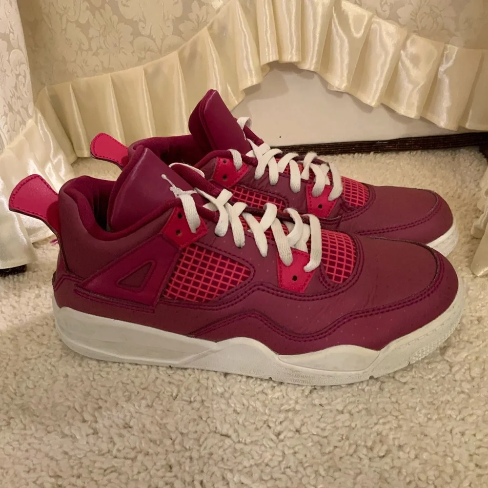 Nike air Jordan retro 4 Girls high top leather sneakers